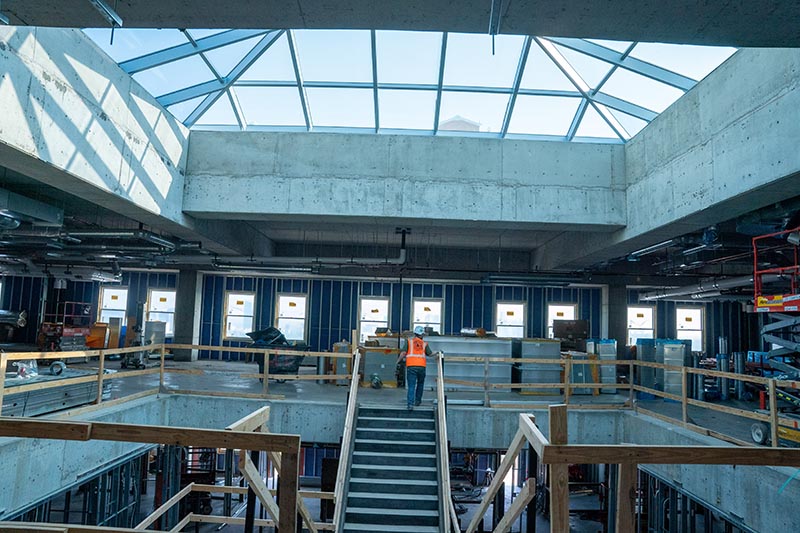 Construction of the new College of Medicine building