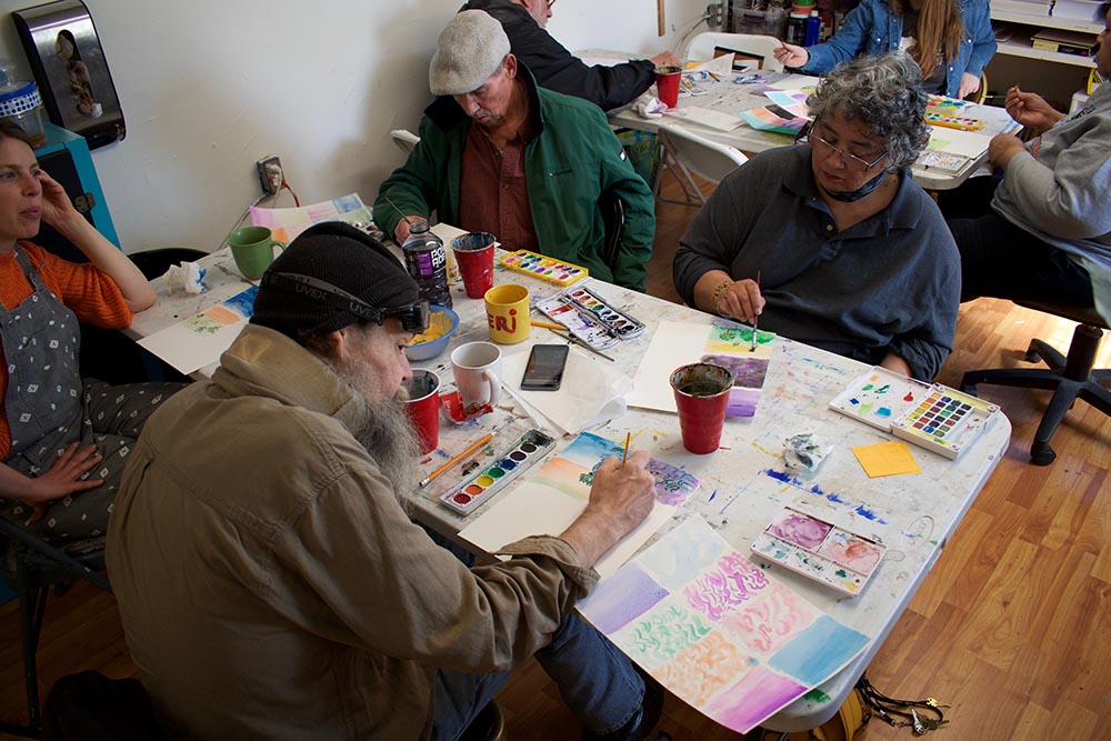 Daybreak arts partners with Belmont for art class