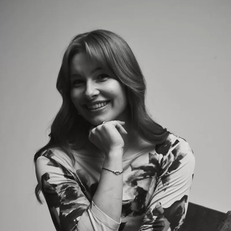 ashlee elliott headshot