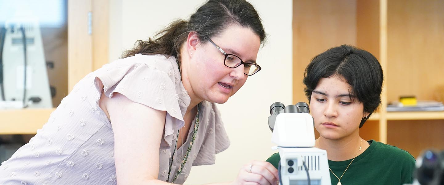 Dr. Becky Adams, is running a summer program for High School students in the labs