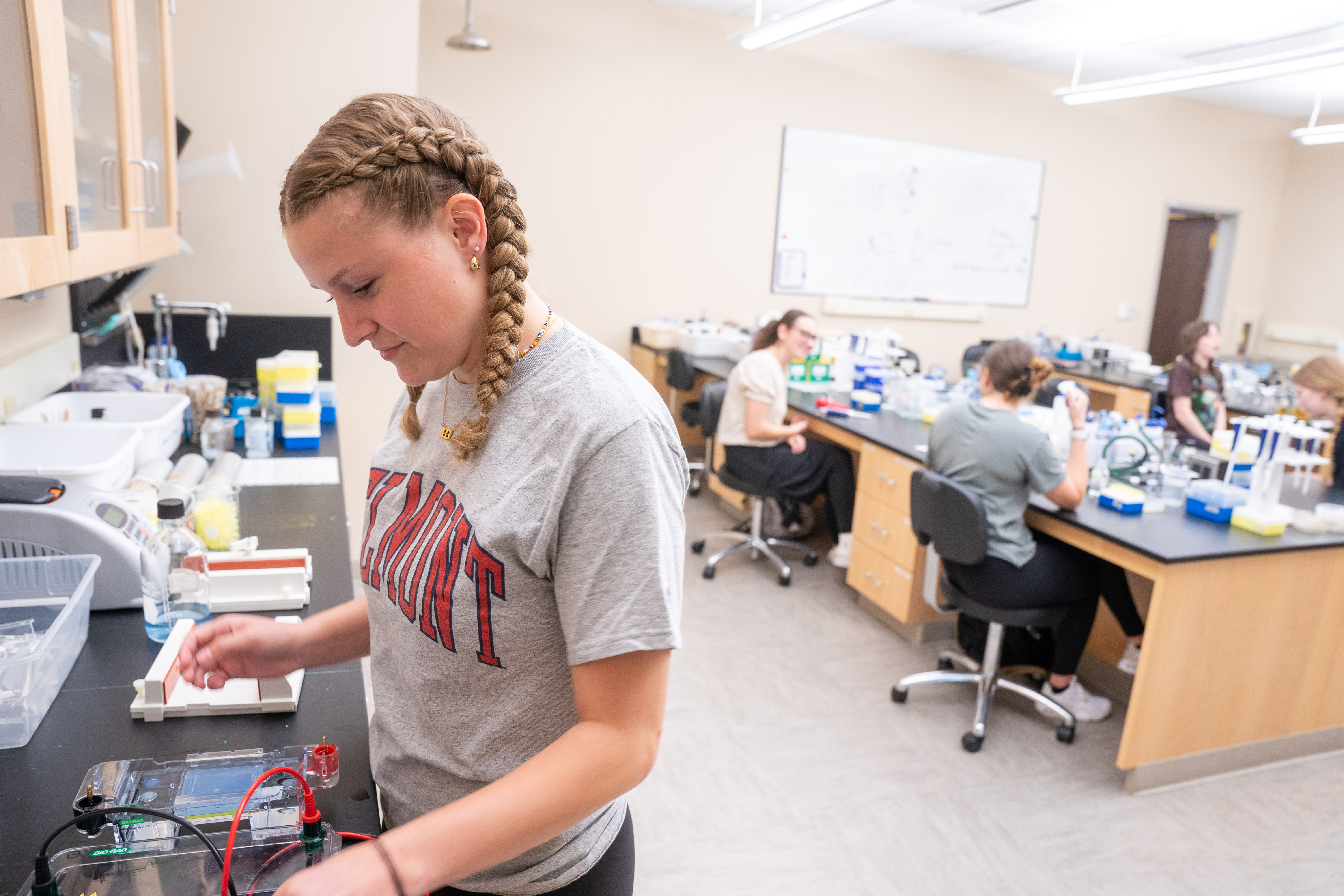 Lauren Melton in the lab