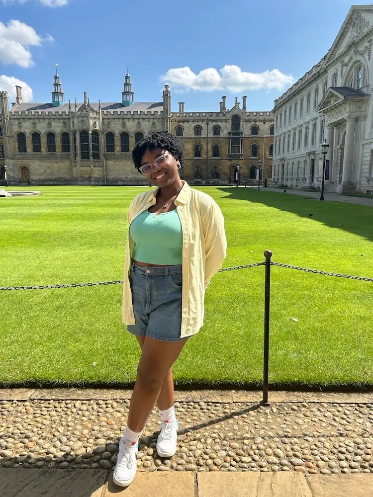 Naari in UK