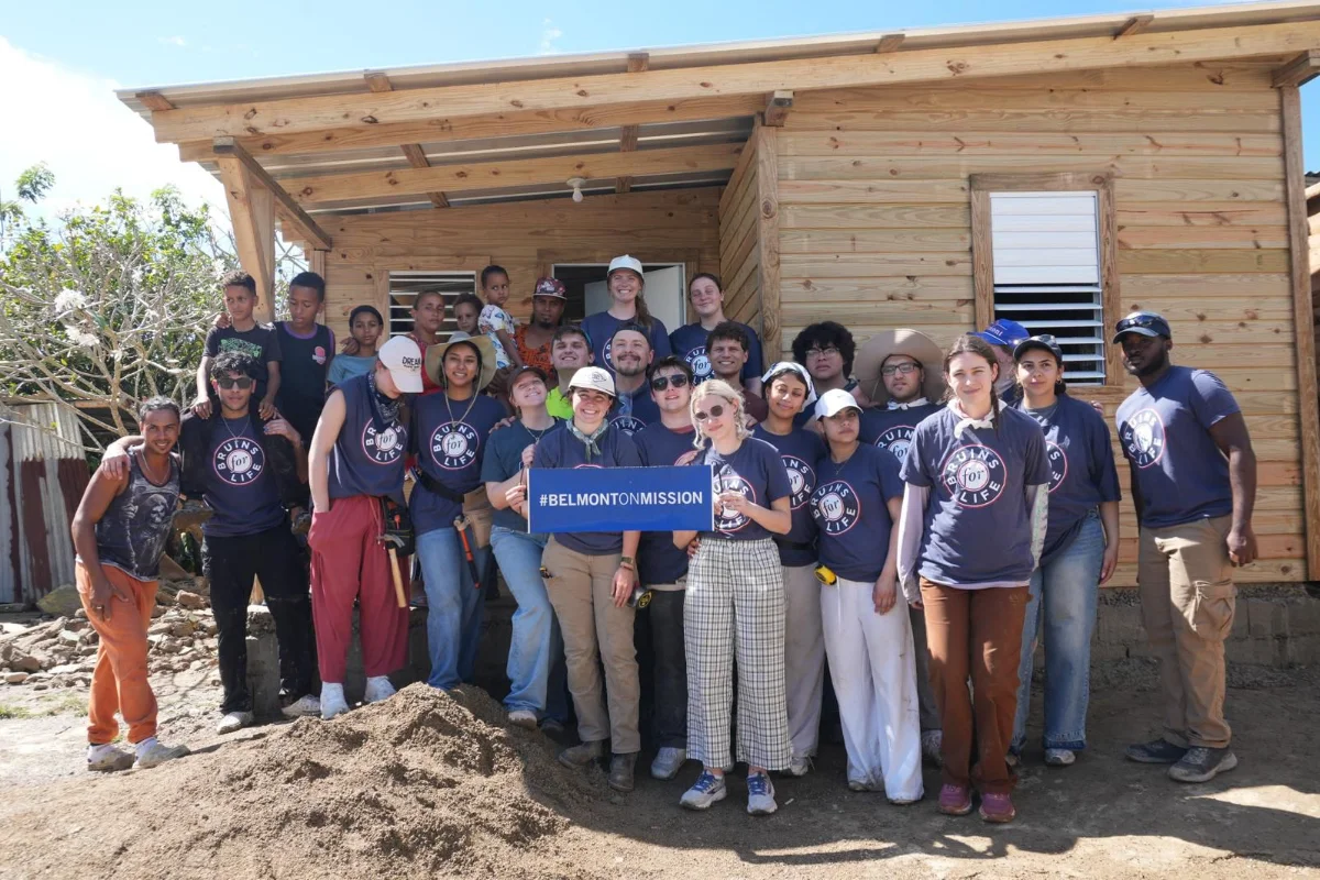 Happy student groups on a mission trip