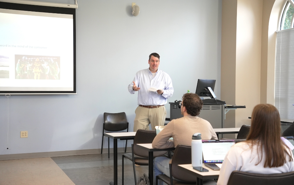 Ted Peetz instructing class